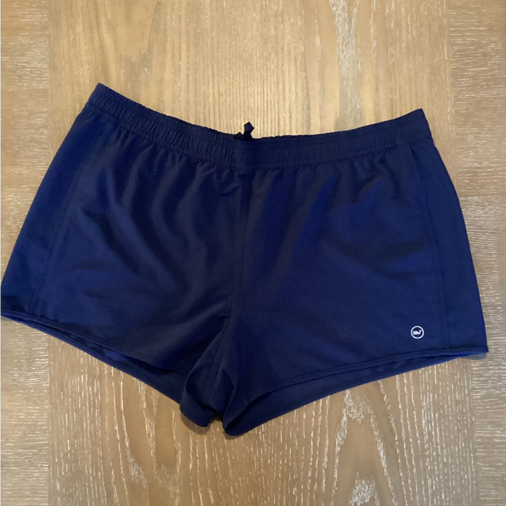 Vineyard Vines Women’s Athletic Shorts Size L